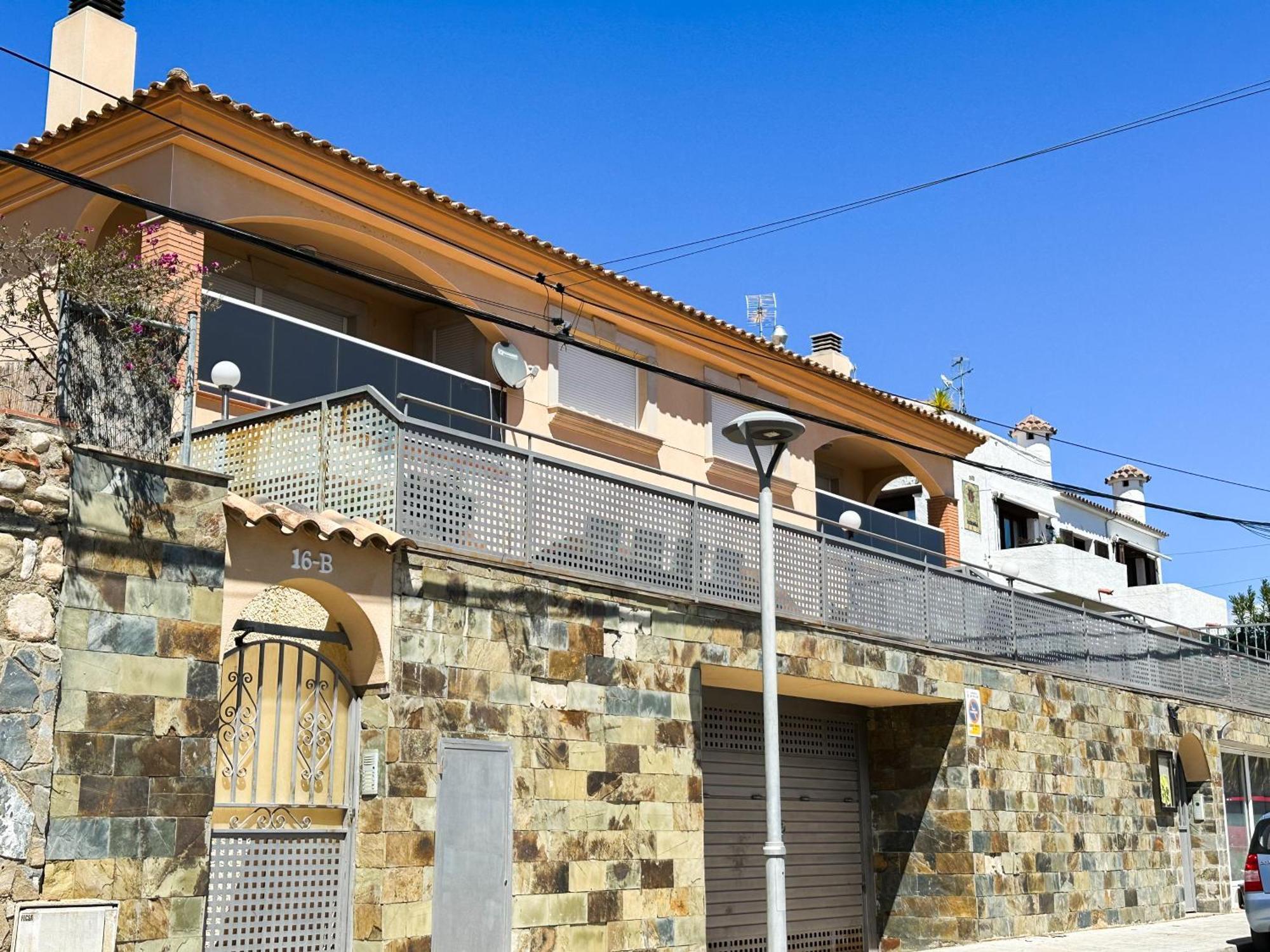 Apartment Acogedor Cerca De La Playa Wifi Y Parking *